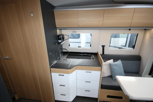 Adria Coral Plus 670 DL 2024 – Image 10