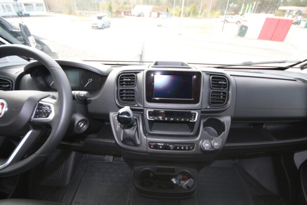 Adria Coral Plus 670 DL 2024 – Image 5