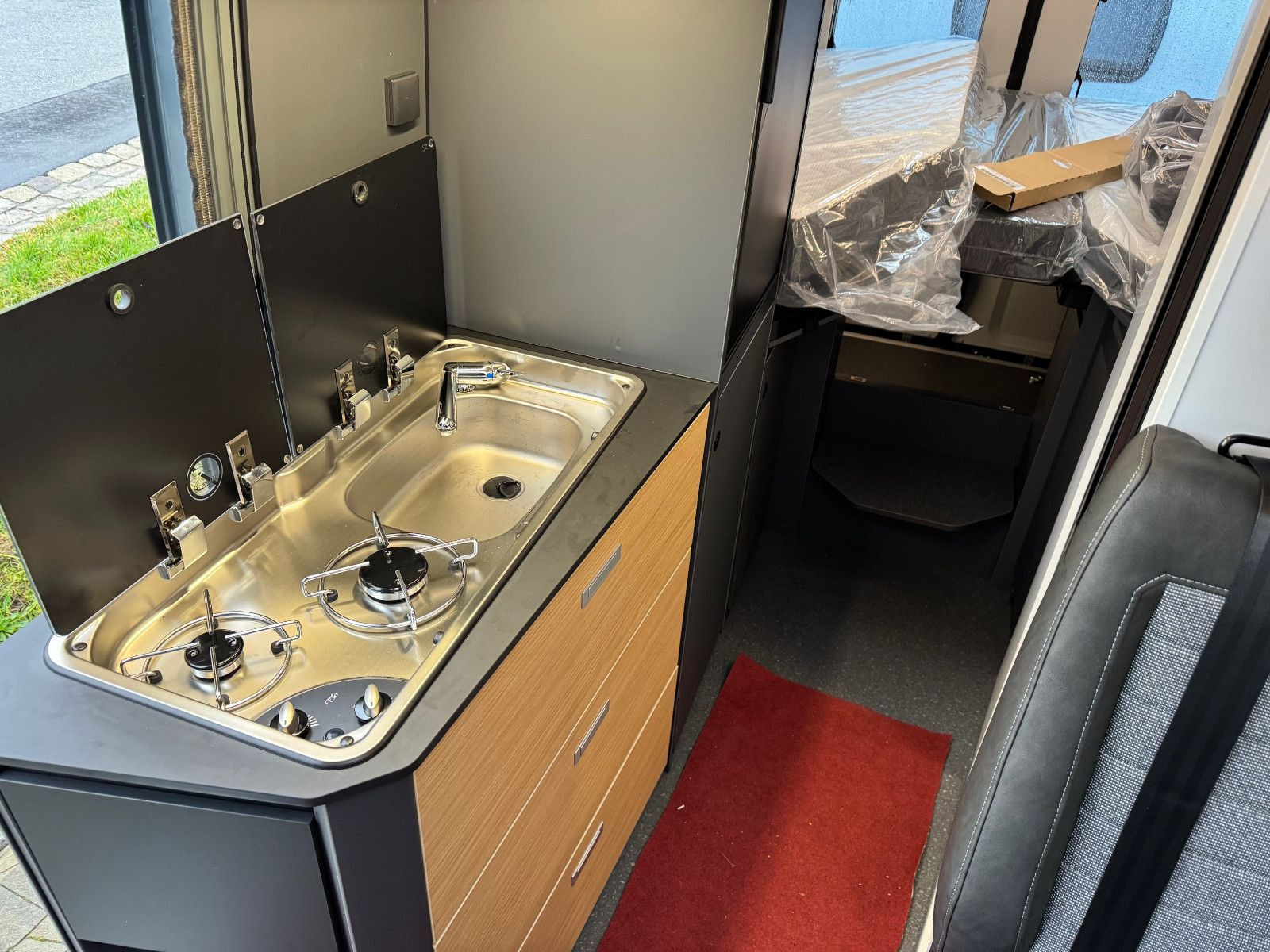 Adria Twin 640 SLB 2025 – Image 6