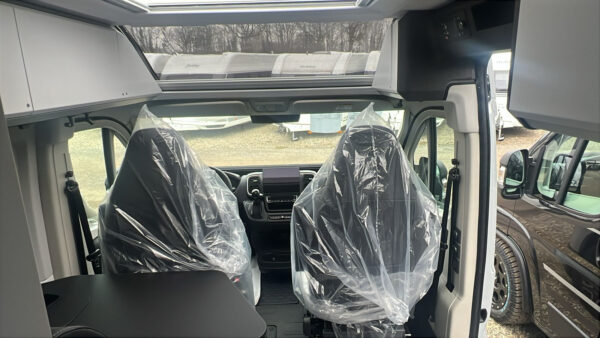 Adria Twin Edition 640SLB 2025 – Image 6