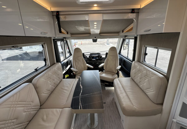 Bürstner Elegance I 910 G 2023 – Image 11