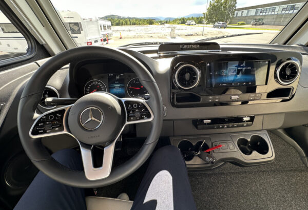Bürstner Elegance I 910 G 2023 – Image 12