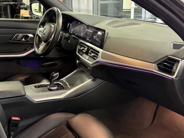BMW 330e M 2020 – Image 4