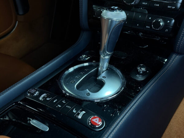 Bentley Continental GT 2010 – Image 16