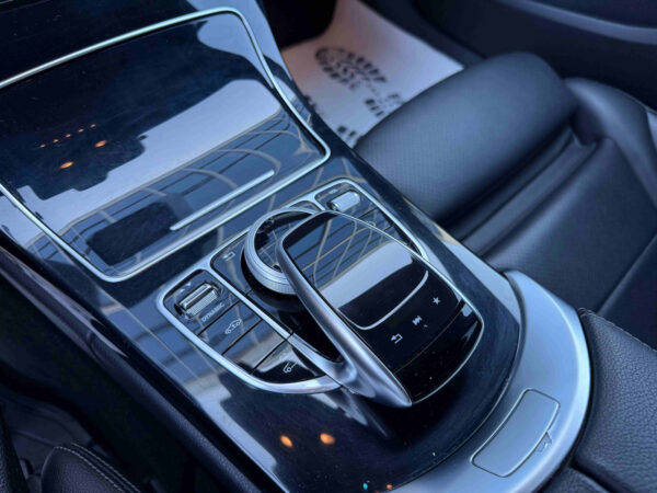Mercedes-Benz Classe C 350 2016 – Image 13