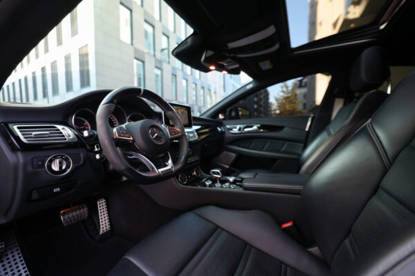 Mercedes-Benz CLS 63 S 2015 – Image 19