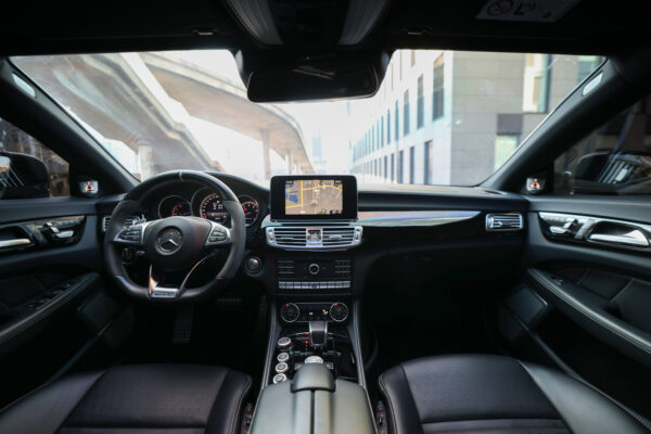 Mercedes-Benz CLS 63 S 2015 – Image 21