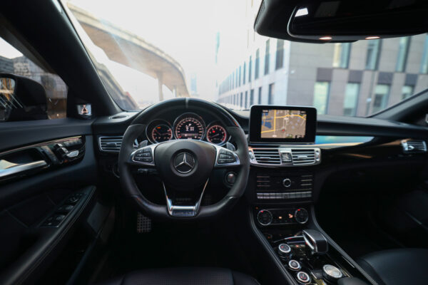 Mercedes-Benz CLS 63 S 2015 – Image 22