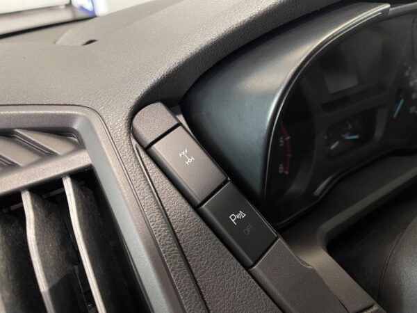 Ford Transit 2018 – Image 14