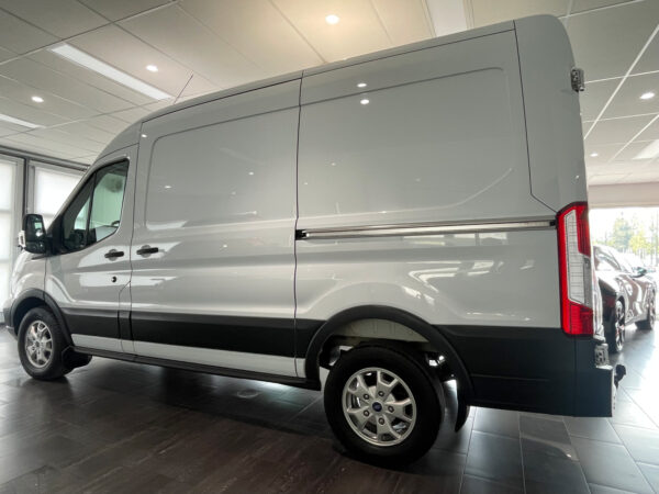 Ford Transit 2018 – Image 3