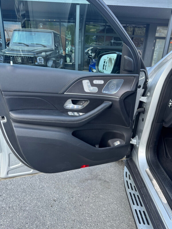 Mercedes-Benz GLE 350 4MATIC AMG 2020 – Image 12