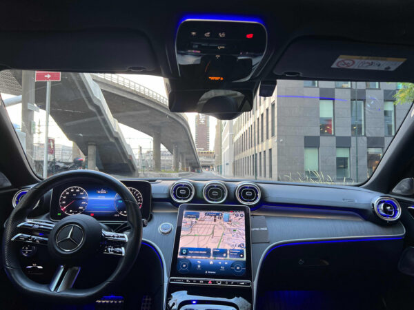 Mercedes-Benz C300e 2023 – Image 20