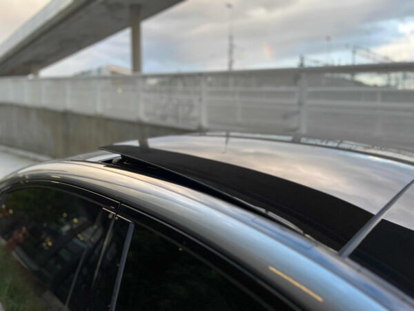Mercedes-Benz C300e 2023 – Image 9