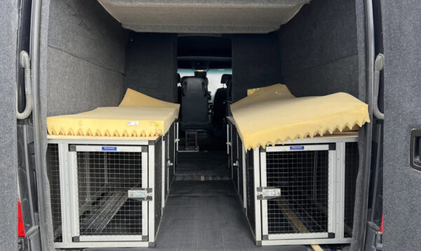 Mercedes-Benz Sprinter 2022 – Image 16