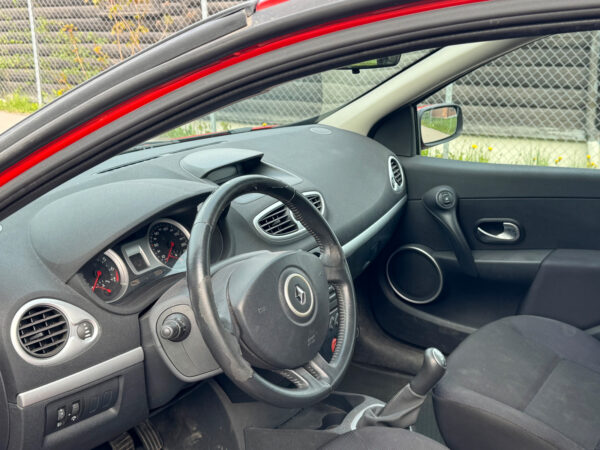 Renault Clio 2007 – Image 4