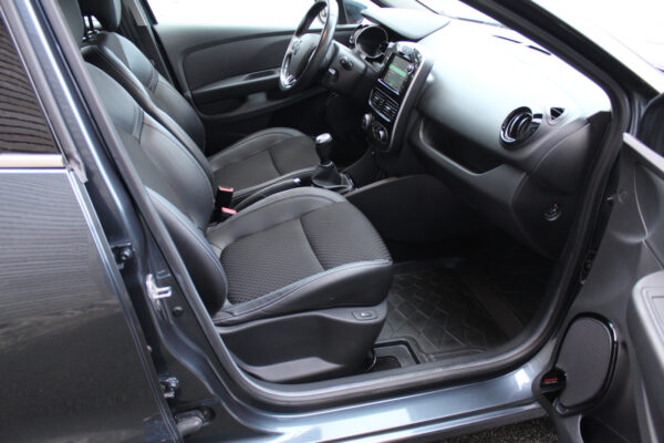 Renault Clio 2019 – Image 13