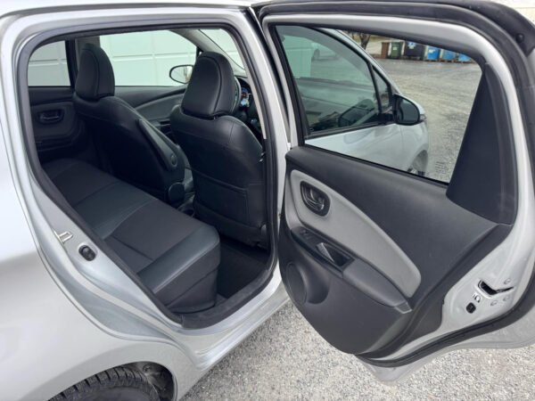 Toyota Yaris 2016 – Image 10