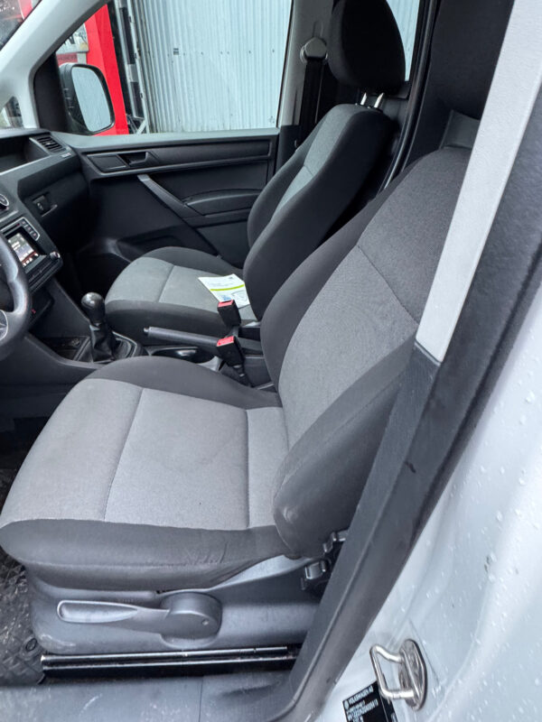 Volkswagen Caddy 2016 – Image 8