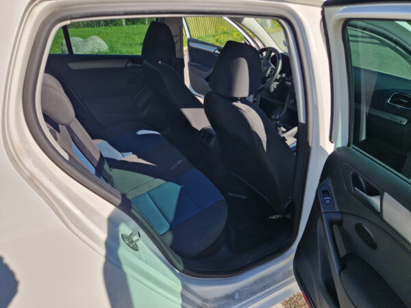 Volkswagen Golf 1.6 TDI 2013 – Image 10