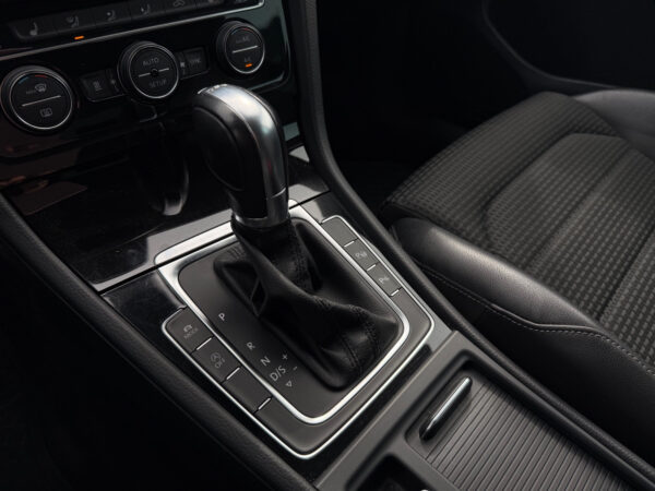 Volkswagen Golf 1.4 TSI 2013 – Image 7