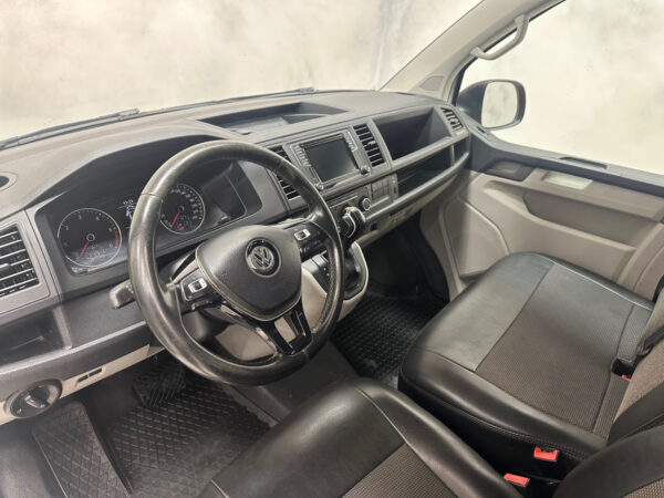 Volkswagen Transporter 2.0TDI 2017 – Image 5
