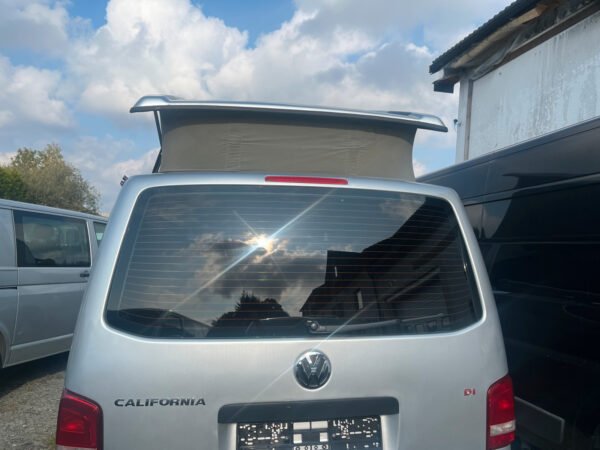 Volkswagen Transporter 2005 – Image 18