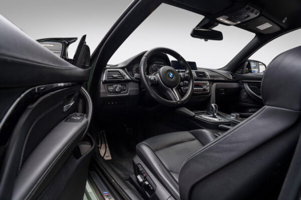 BMW M4 2018 – Image 18