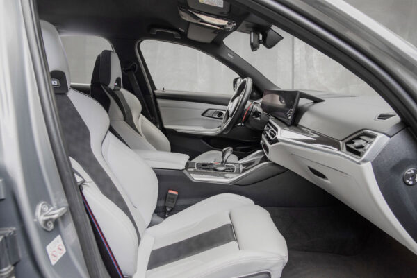 BMW M3 Competition M xDrive 2023 510 ch – Image 26