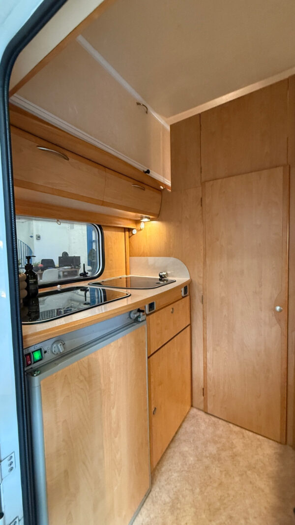 Caravelair Silver 310 Edition 2009 – Image 7