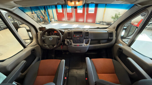 Fiat SOLIFER Karman D-LINE 590 2008 – Image 6