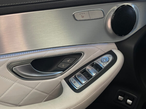Mercedes-Benz GLC 350d COUPE AMG 2017 – Image 9