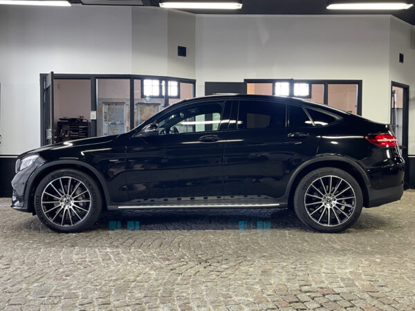 Mercedes-Benz GLC 350d COUPE AMG 2017 – Image 2