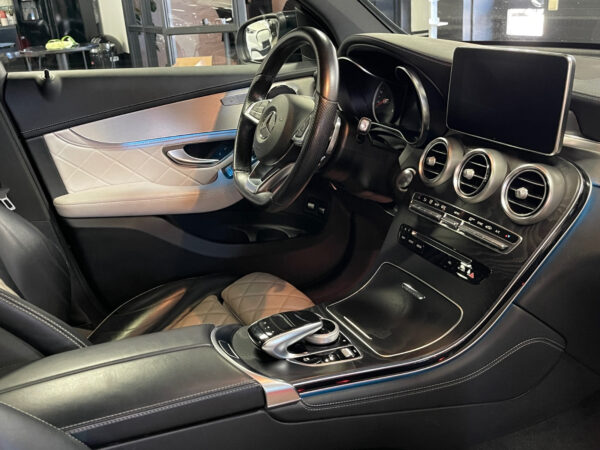 Mercedes-Benz GLC 350d COUPE AMG 2017 – Image 4