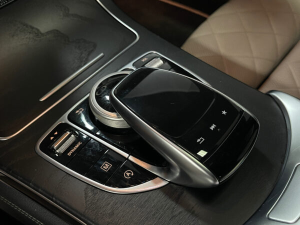 Mercedes-Benz GLC 350d COUPE AMG 2017 – Image 8