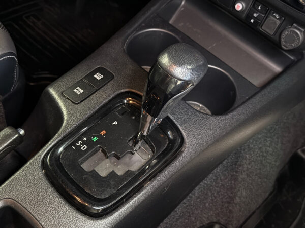 Toyota HiLux 2.8D 4WD 2021 – Image 10