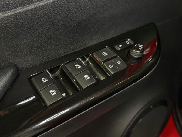Toyota HiLux 2.8D 4WD 2021 – Image 12