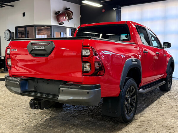 Toyota HiLux 2.8D 4WD 2021 – Image 3