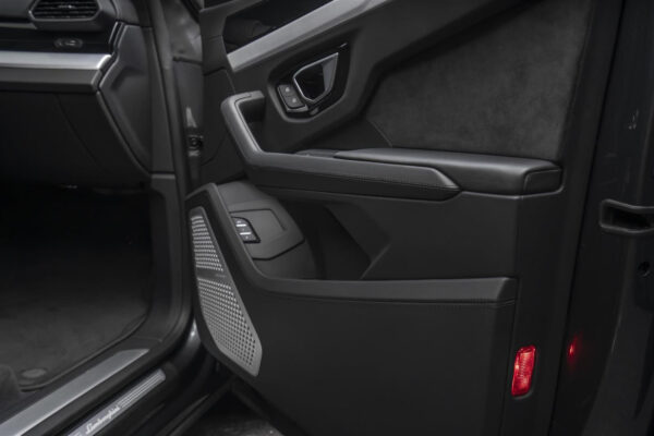 Lamborghini Urus 2020 – 650 CV – Image 25