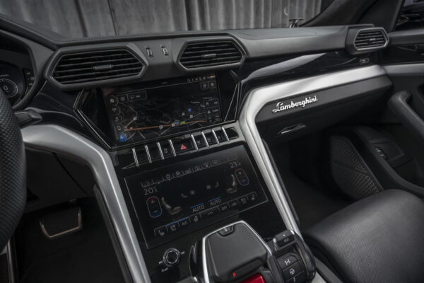 Lamborghini Urus 2020 – 650 CV – Image 6