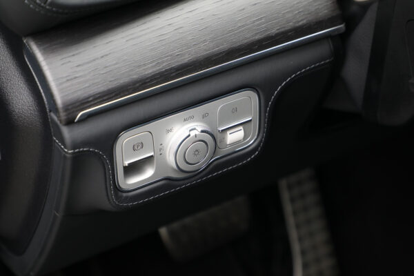 Mercedes GLE AMG 53 4MATIC 2021 – Image 24