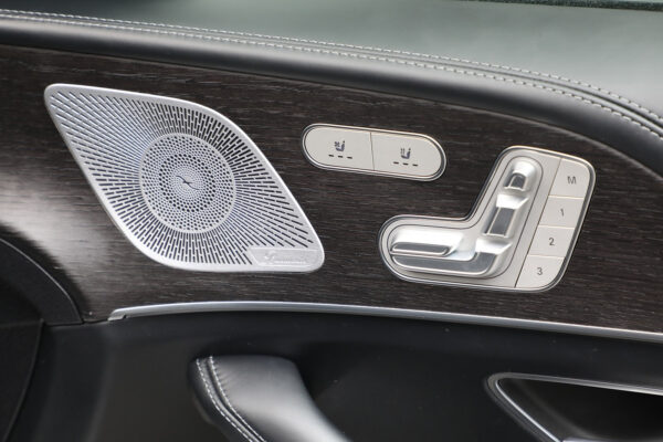 Mercedes GLE AMG 53 4MATIC 2021 – Image 25