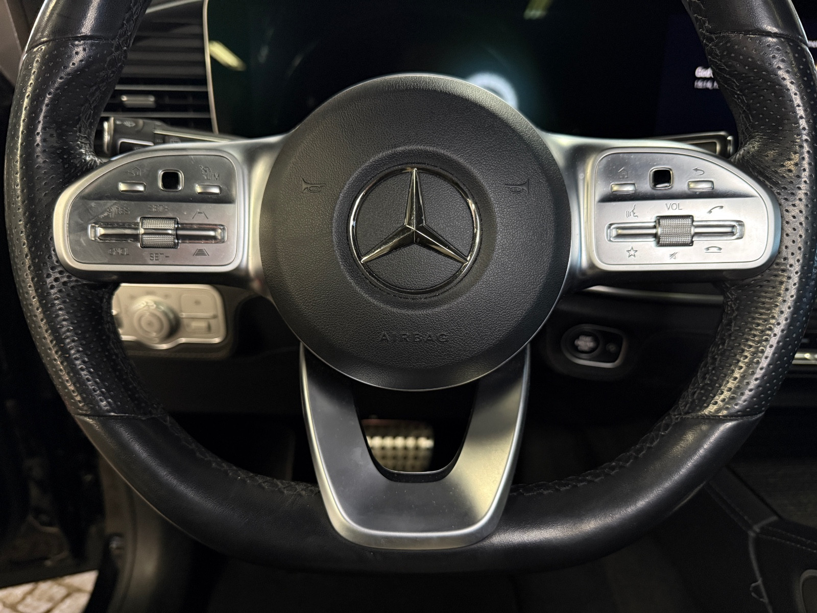 Mercedes-Benz GLS 350d AMG 2020 – Image 10