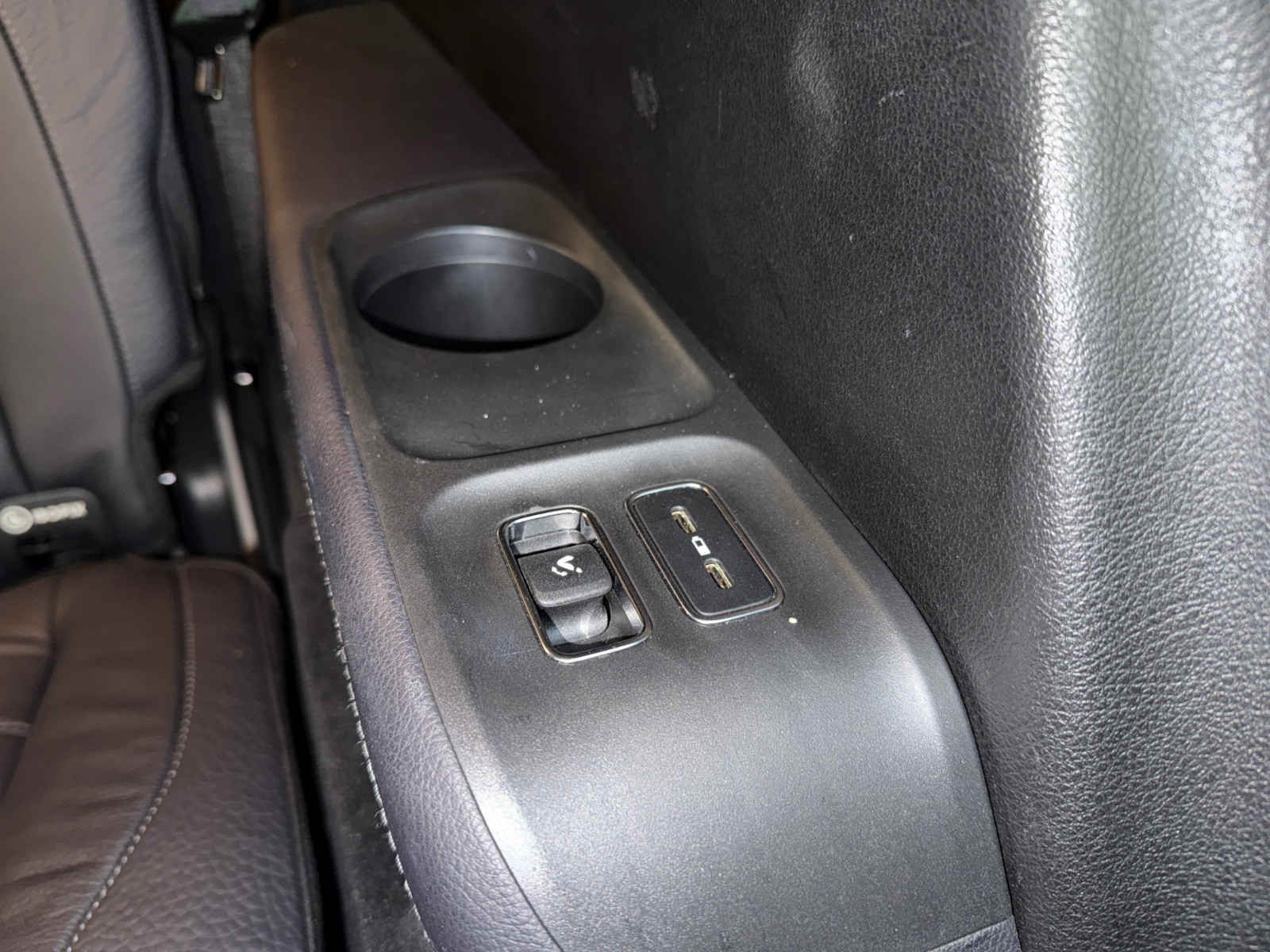 Mercedes-Benz GLS 350d AMG 2020 – Image 14