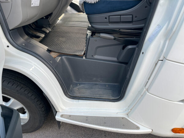 Rapido 703F 2008 – Image 23
