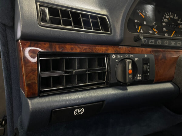Mercedes-Benz Classe S 560 1990 – Image 15