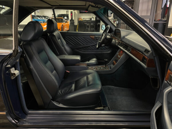 Mercedes-Benz Classe S 560 1990 – Image 4
