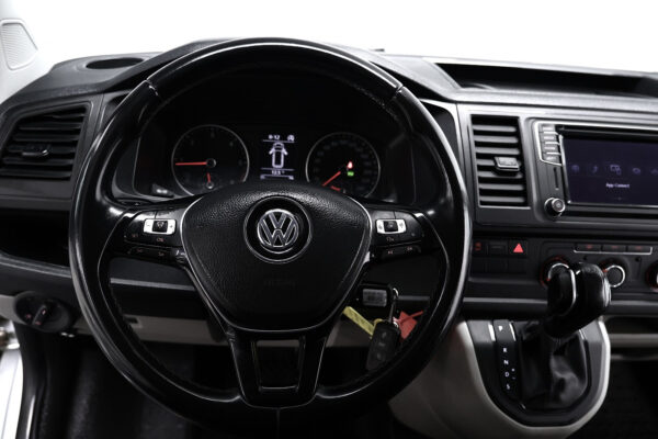 Volkswagen Transporter 2.0TDI 2019 – Image 2