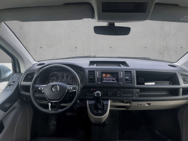 Volkswagen Transporter T6 2018 – Image 11