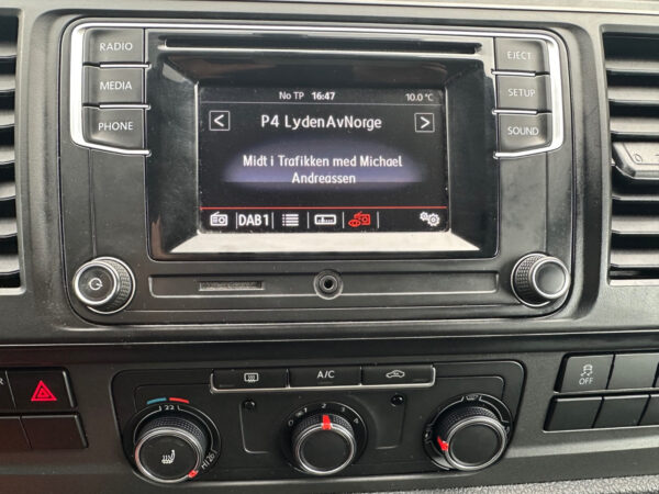 Volkswagen Transporter 2.0tdi 2017 – Image 9