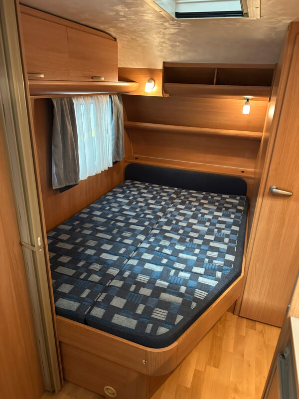 Adria Altea 462 2008 – Image 15